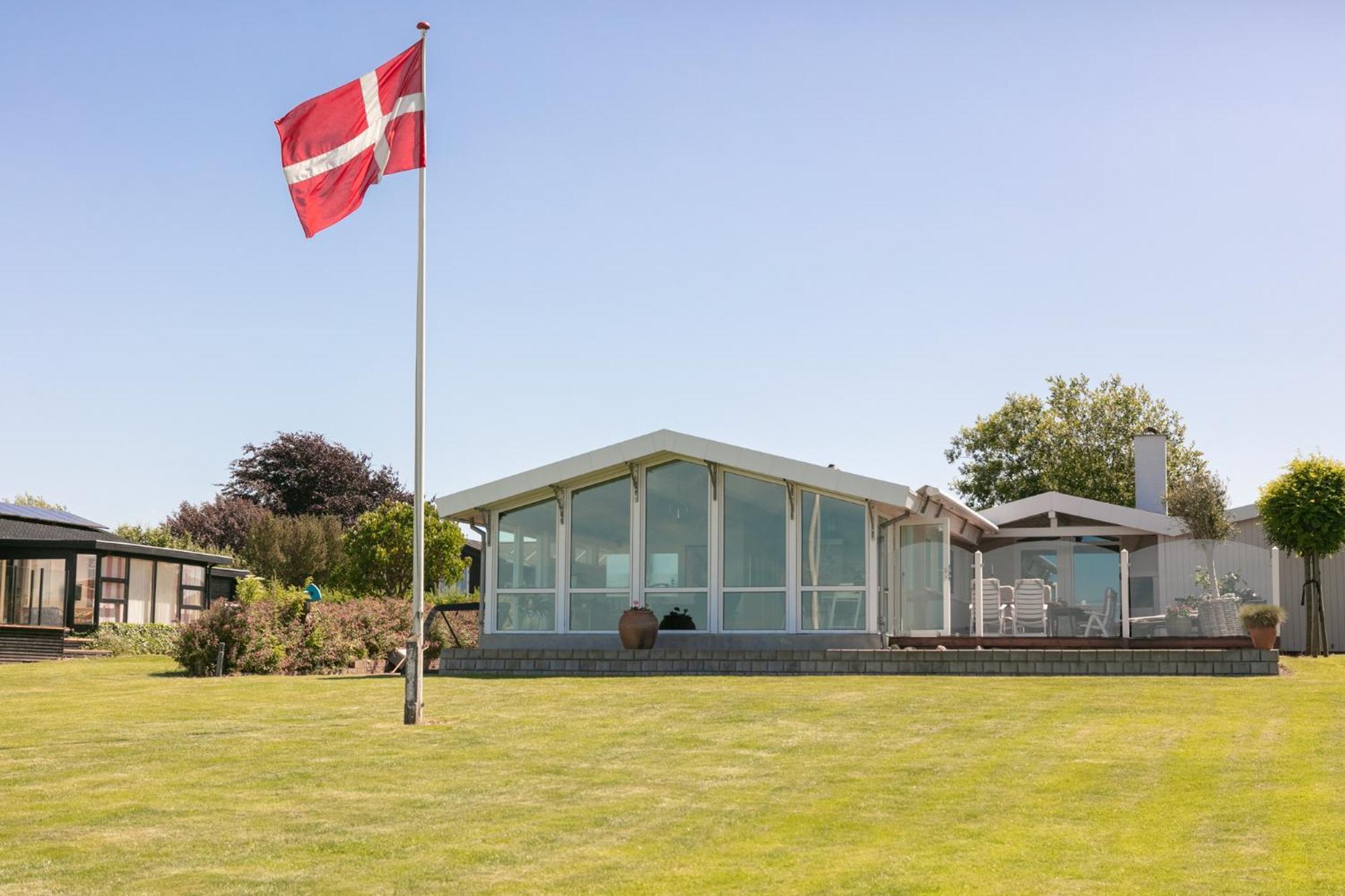 Strandhuset. Asperup Extérieur photo