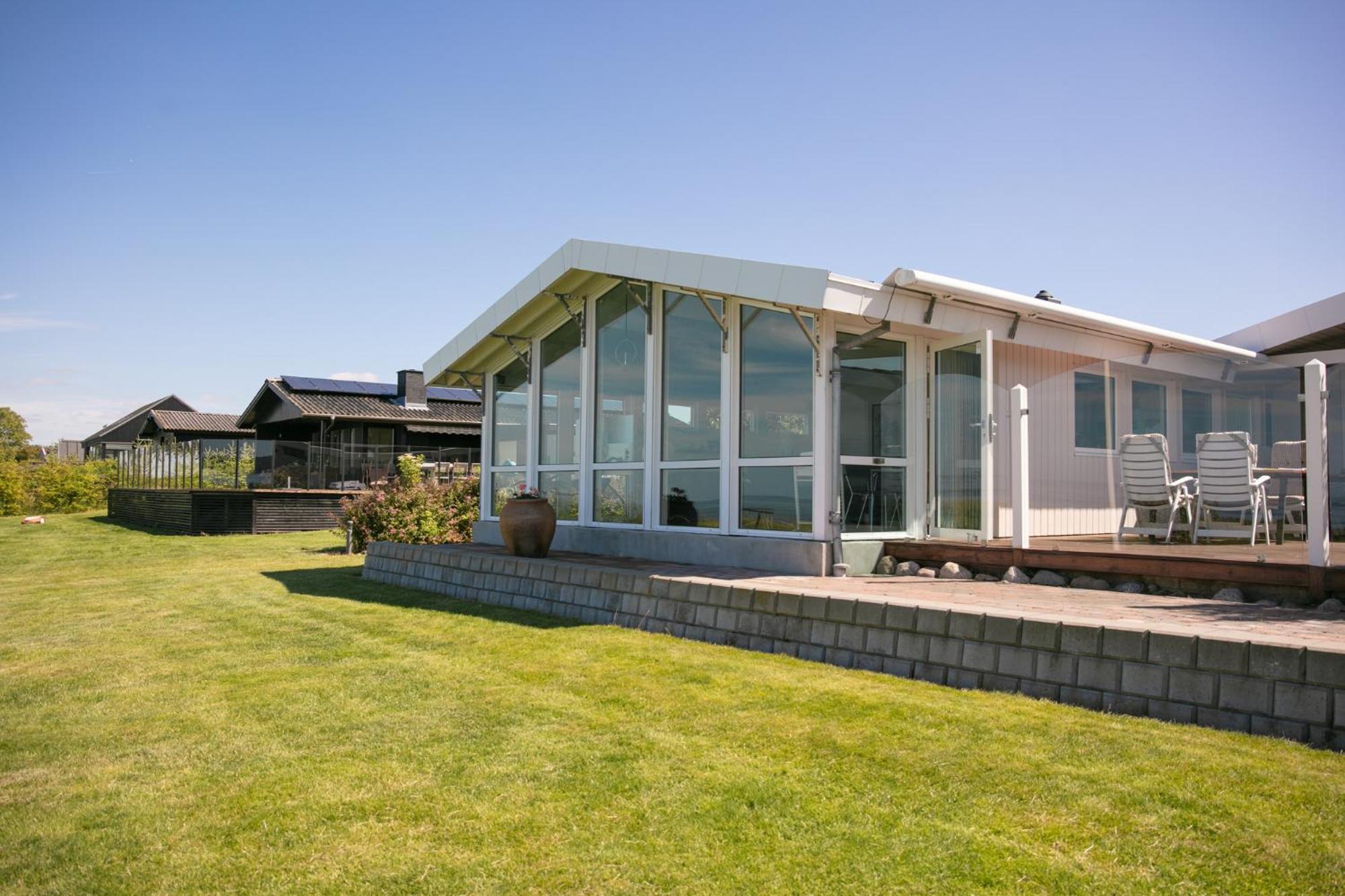 Strandhuset. Asperup Extérieur photo